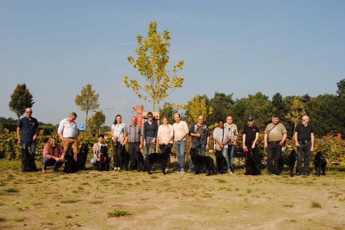 184b7cb84d7b456c96a0bdfbbeaa5f14_L